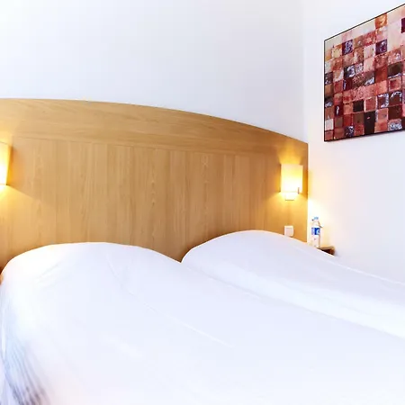 ホテル The Originals City, La Maison De Lise, Mulhouse イルツァッハ