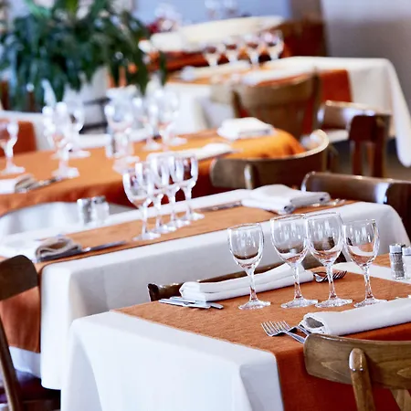 Hotel The Originals City, La Maison De Lise, Mulhouse Illzach