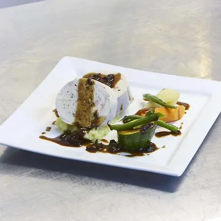 ホテル The Originals City, La Maison De Lise, Mulhouse イルツァッハ